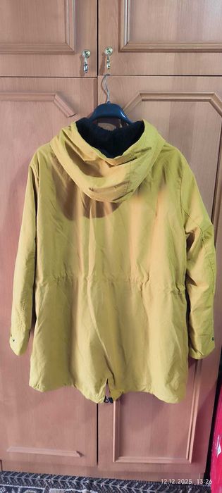 Vând  geaca dama