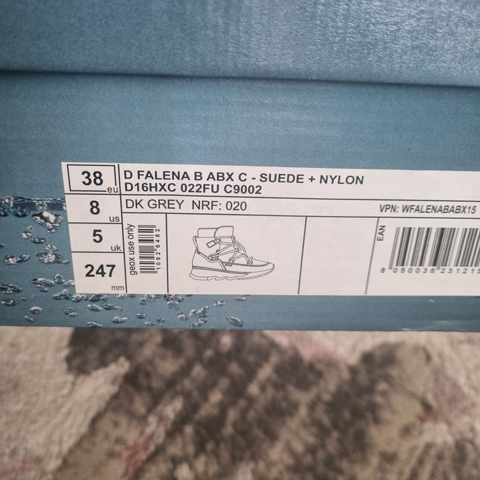 Ghete impermeabile din piele întoarsă Geox