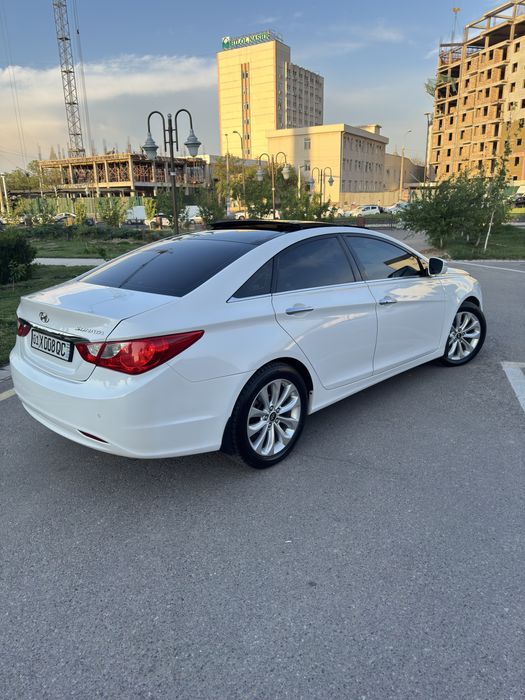 Продам HYUNDAI Sanata
