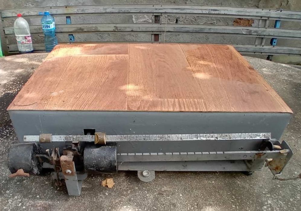 Работещ кантар за теглене до 100 кг