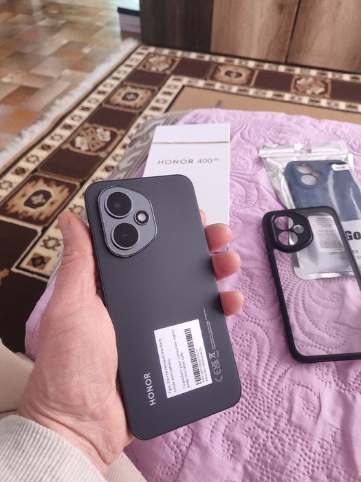 Honor 400 нов в използване