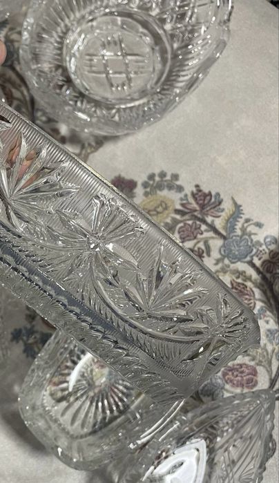 Хрусталная вазы посуды