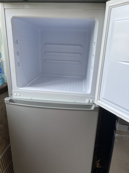 Xolodilnik v xorowem sostayaniye