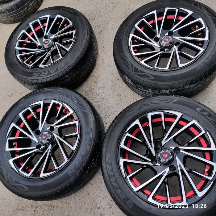 Vossen 15 saka diska balon