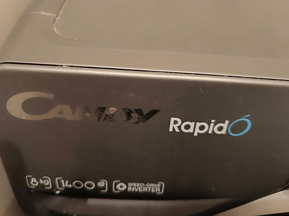 Пералня Candy 8 kg 1400 оборота, инверторен мотор, тече вода