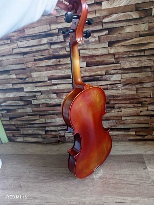 Цигука (Stentor SR1500 Violin Student II 4/4)