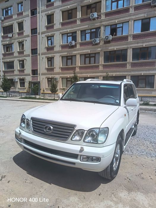 Внедарожник Lexus LX 470
