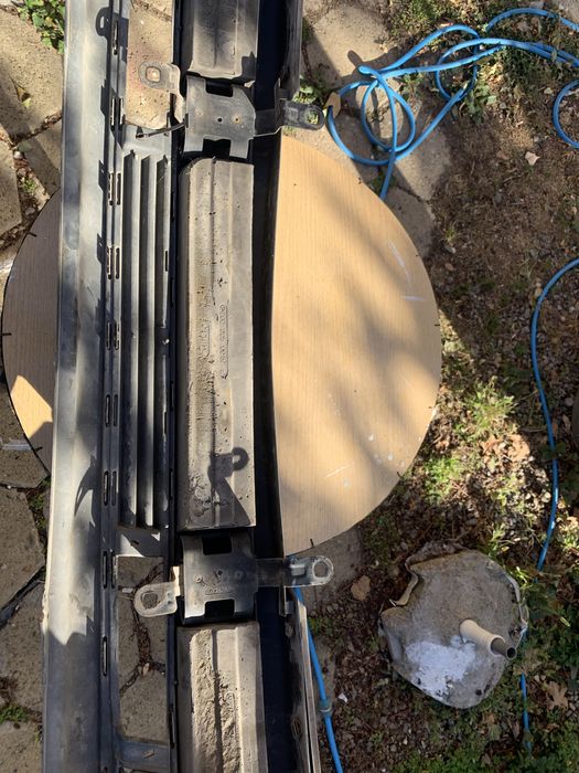 предна броня за Mercedes w202 Мерцедес 202