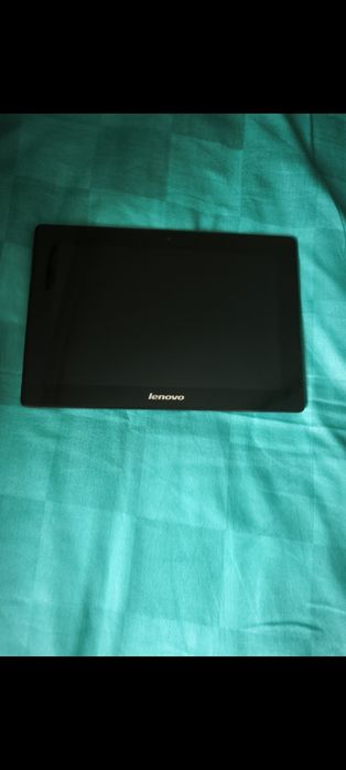 Vând tableta Lenovo 10.1 inch