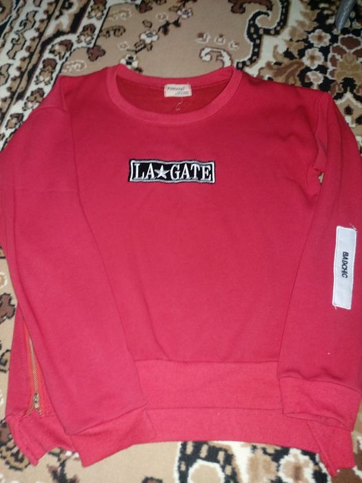 Продам кофты б/у