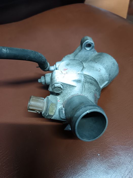 Корпус термостата на хонда