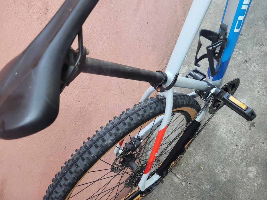 Bicicleta cube 27.5 S