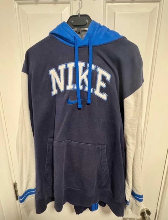 Nike compleu (Hanorc si pantaloni)