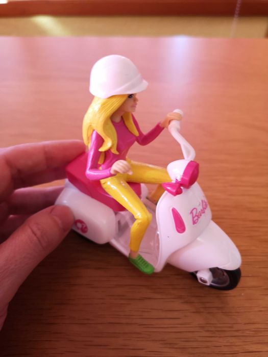Доставка до СПИДИ АВТОМАТ 2,14€-Барби/Barbie-кончета,чантички,аксесоар