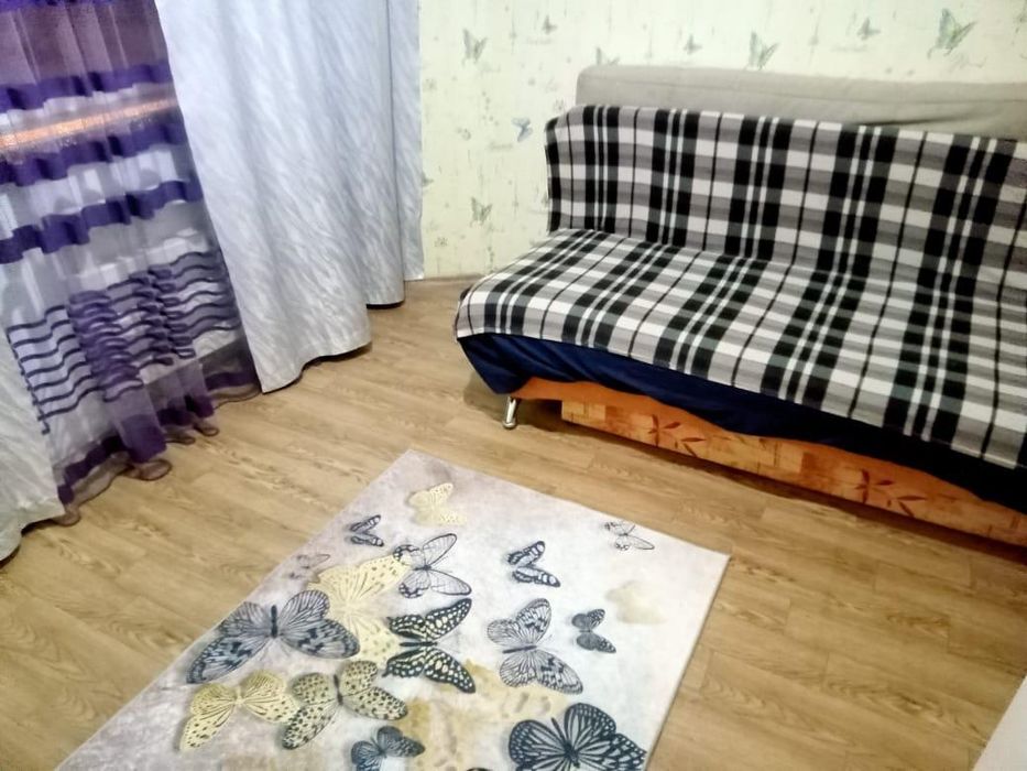 Продам 3 ком квартиру район Бэста