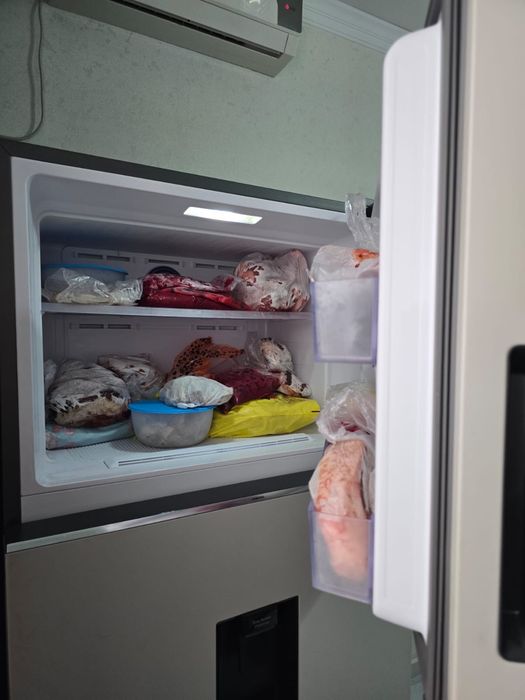 Продам холодильник samsung, торг есть