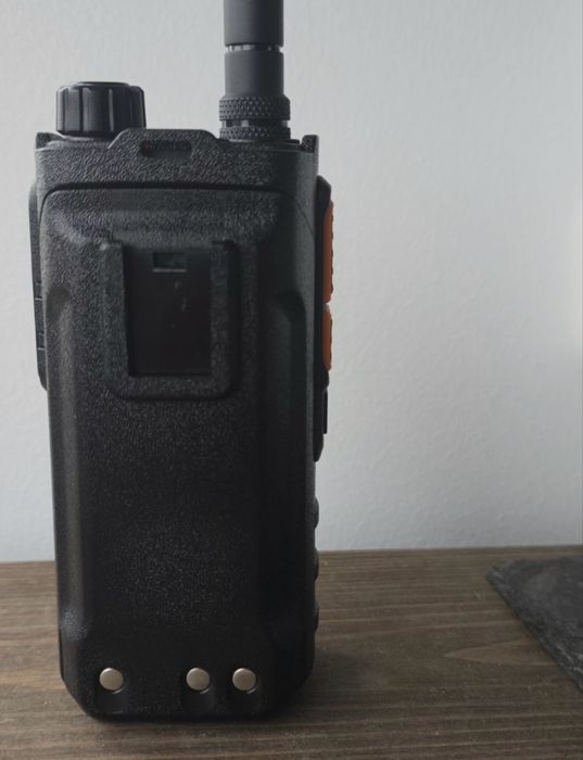 Vand schimb Statie radio portabilă Radtel RT-910B Bluetooth App  Camping drumeții Pază