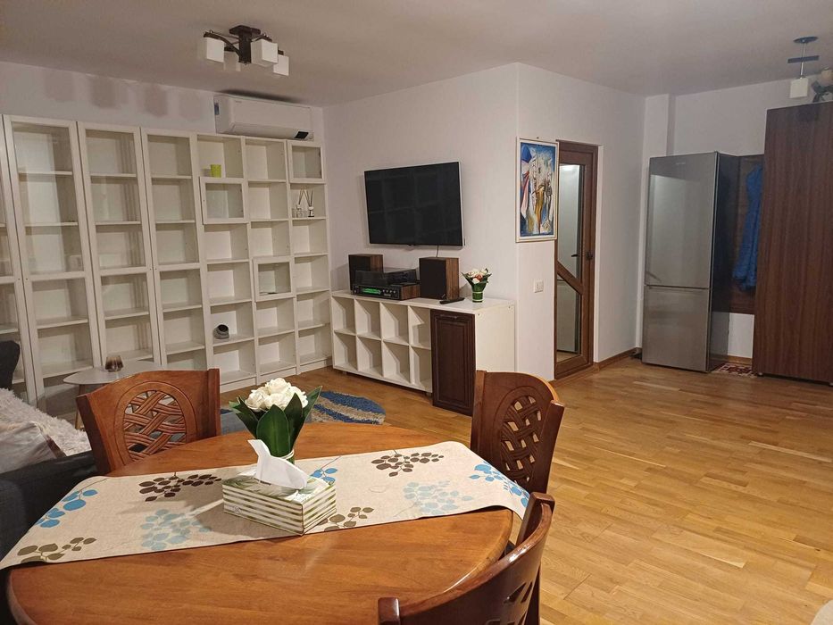 inchiriez apartament