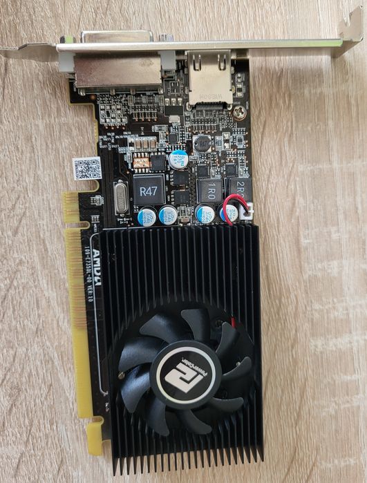 Vand placi video, AMD Radeon 2Gb sau Palit Geforce GTX 660 Ti 2Gb Ddr5 ...
