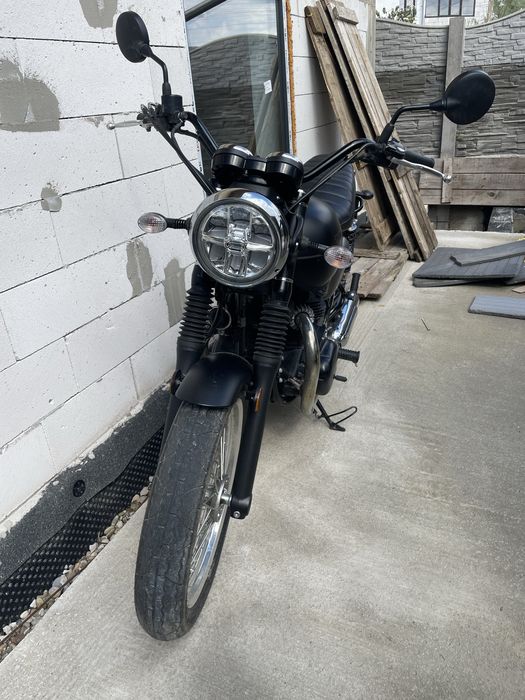 Kawasaki W800 2020- Model Retro