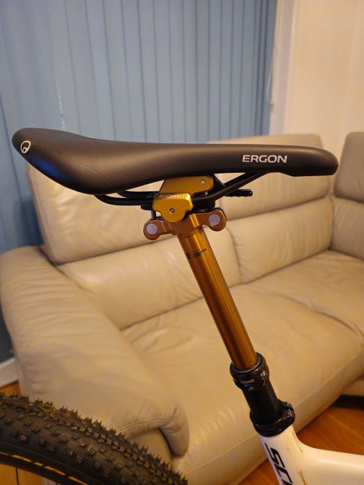 Scott Genius 900 Tuned AXS Планински ендуро велосипед