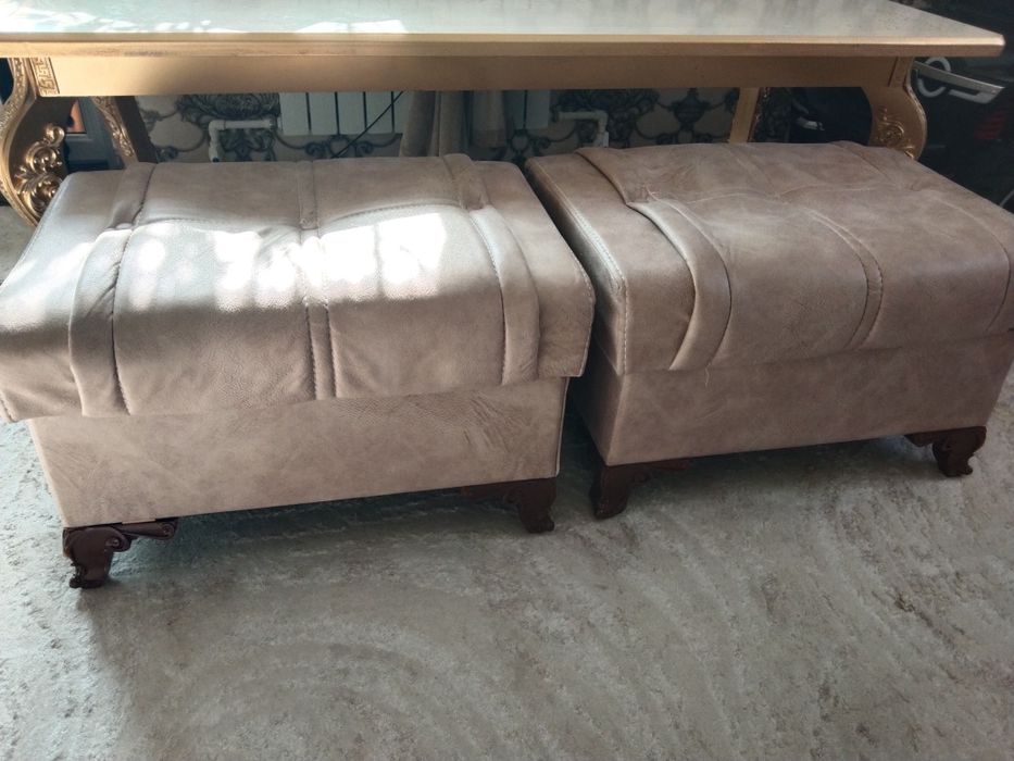 Продается уголок