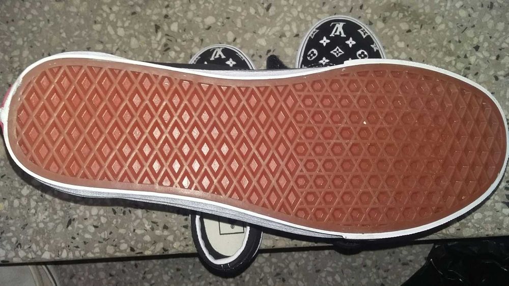 Vans x Louis Vuitton Old Skool оригинални нови кецове маратонки НОВИ