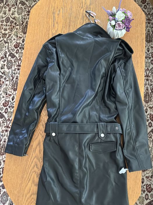 Кожена рокля на Zara