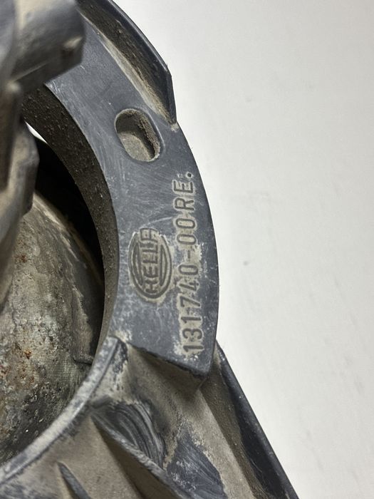 Е34 оригинал фара