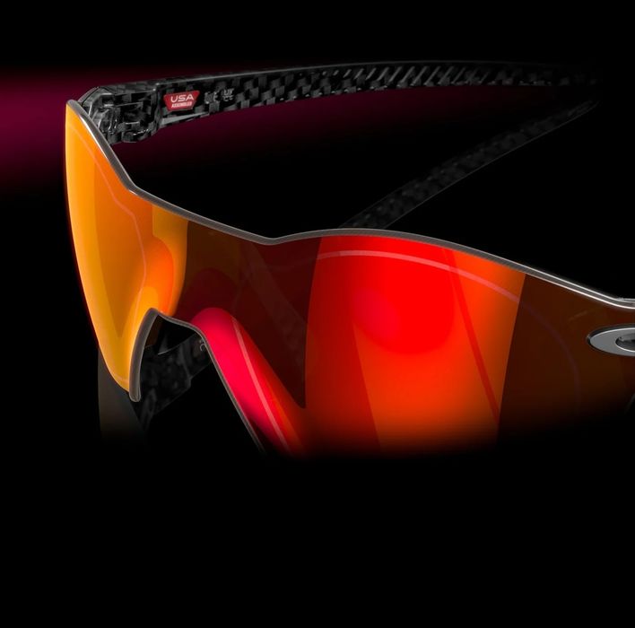 Ochelari de soare Oakley Subzero - Fibră de carbon Prizm Ruby NOI