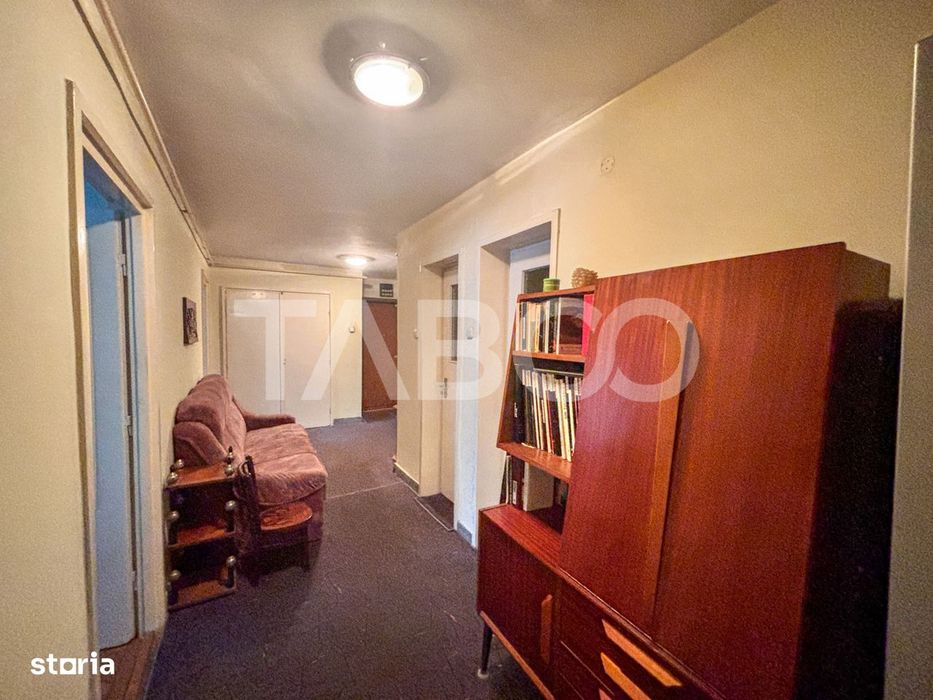 Apartament cu 3 camere decomandate cu balcon in Grigorescu