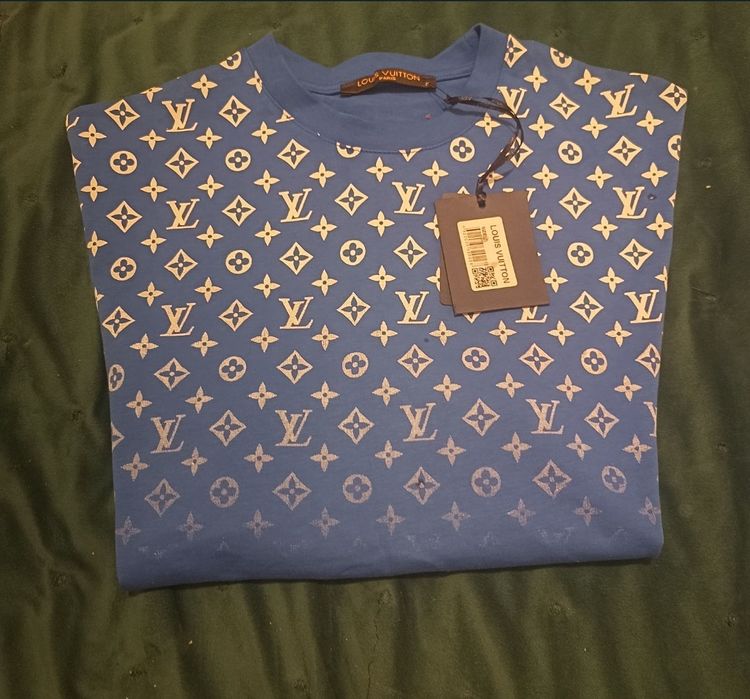 Tricou Louis Vuitton premium M