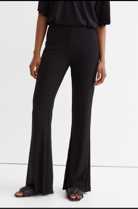 Set format din pantaloni+tricou