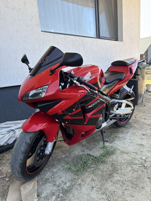 Vand honda CBR 600RR.