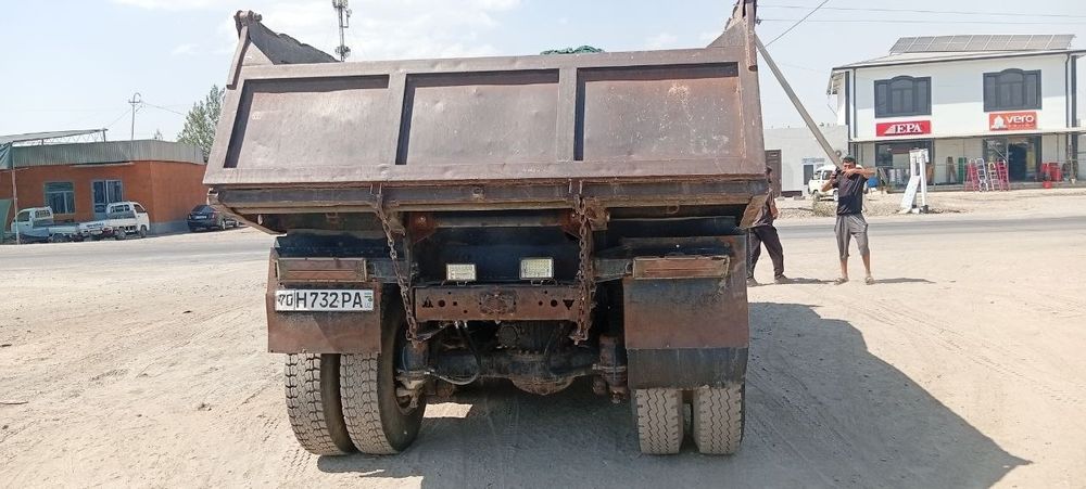 Zur Holatda Kamaz Sotladi