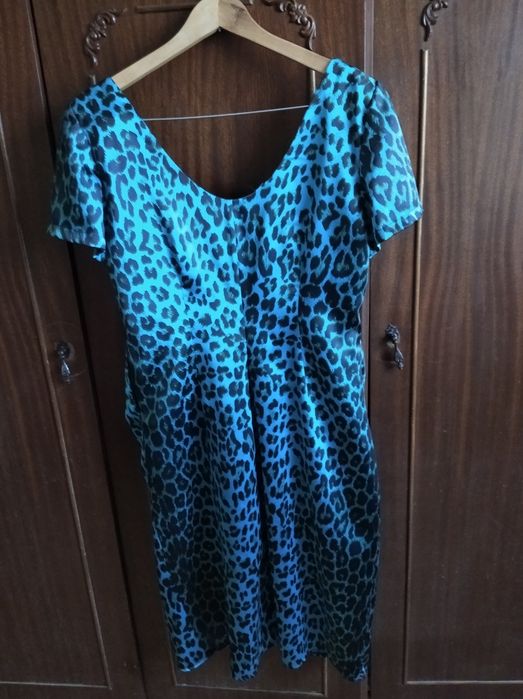 Продам коктейльное платье