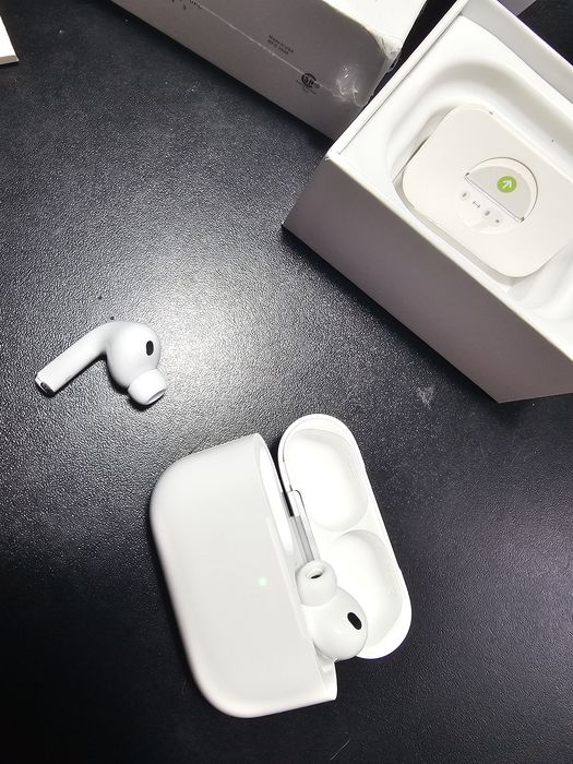AirPods Pro 3 ultima generatie