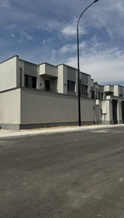 Продаётся Коттедж 2.2 сотки коробка Алфраганус, Узбум