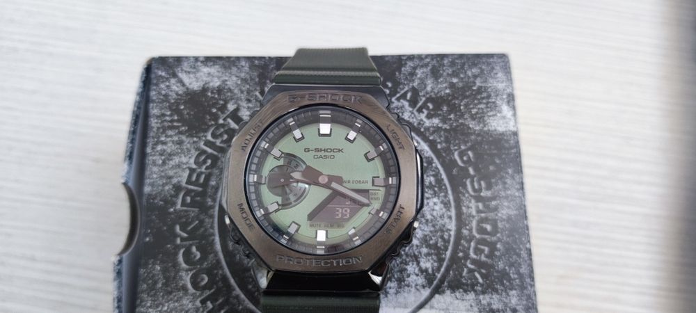 G-shock GM-2100B-3AER