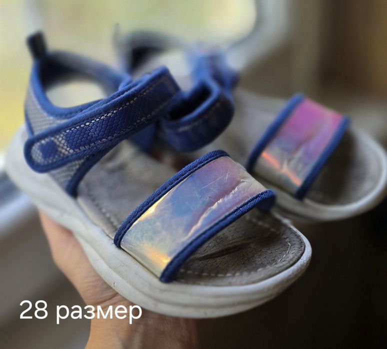 Детская обувь. Босоножки на девочку