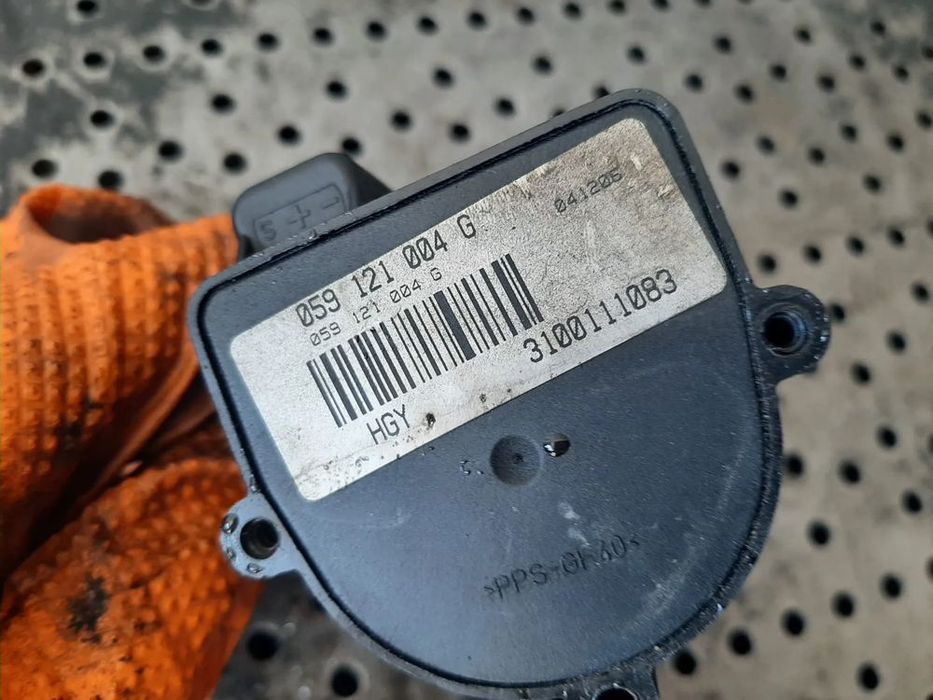 pompa recirculare apa  2.7 tdi 3.0 tdi audi a4 b8 a5 8t 8f q5 8r a6  059121004g