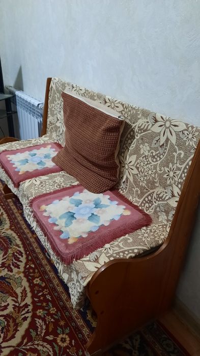 Продаётся диванчик