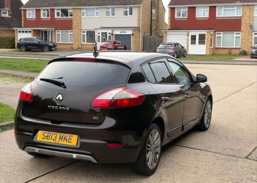 Parte Spate Haion Stop Bara Spoiler Renault Megane 3 GT-LINE Hatchback