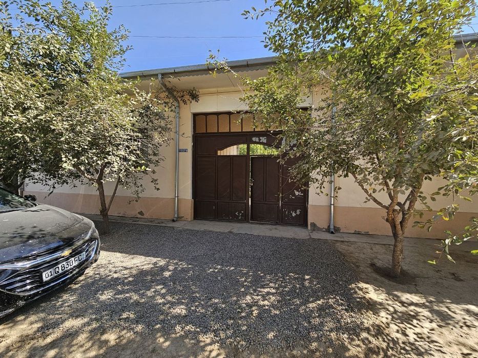 Продаётся дом, 5.24 соток

*   Майдони: 5.24 сотих
*   Хоналар сони: 4