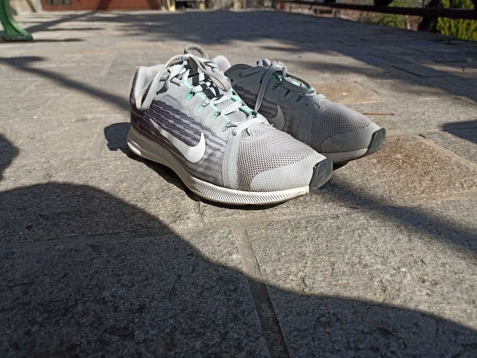 Дамски спортни обувки nike