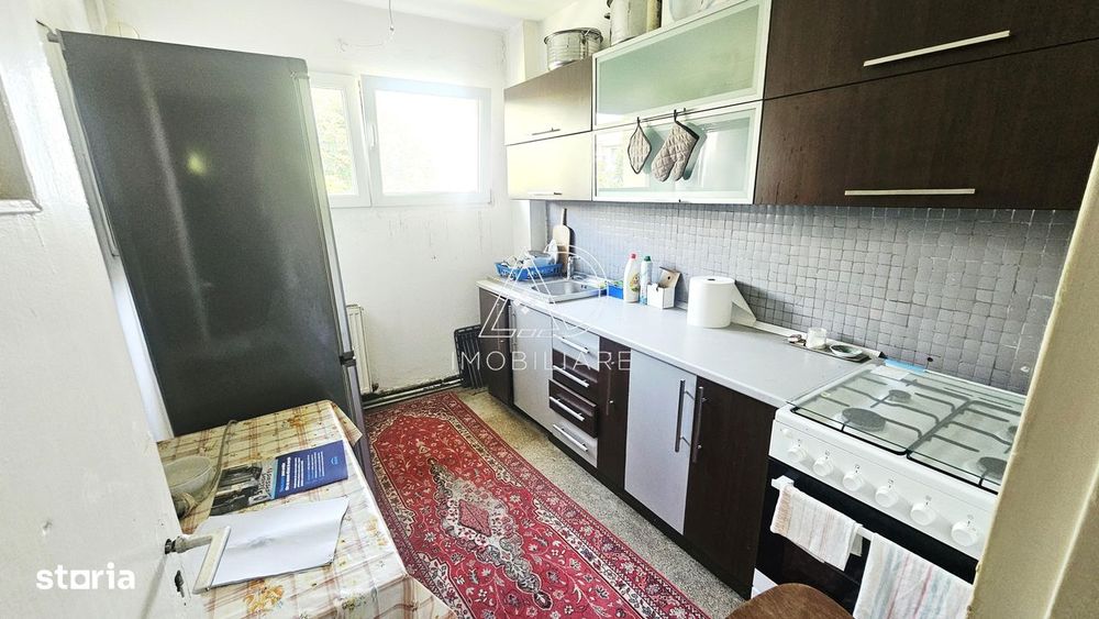 Apartament 3 camere decomandat - zona centrală – strada General Tell