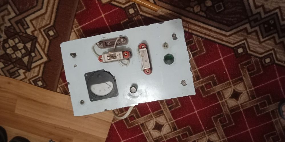 Продам  автоматы