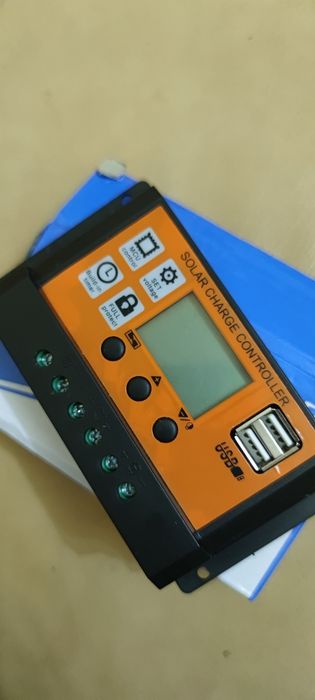 Controler regulator solar 100 A