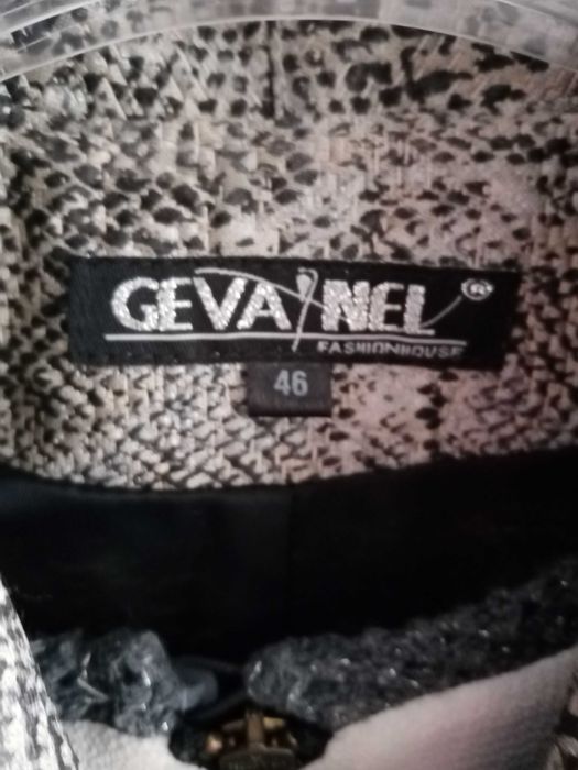 Дамски сака и блузи, внос от Италия