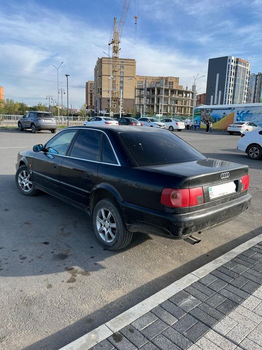 Продам Audi A6 C4